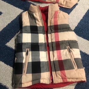 Burberry kids Reversible Sleeveless jacket size 3